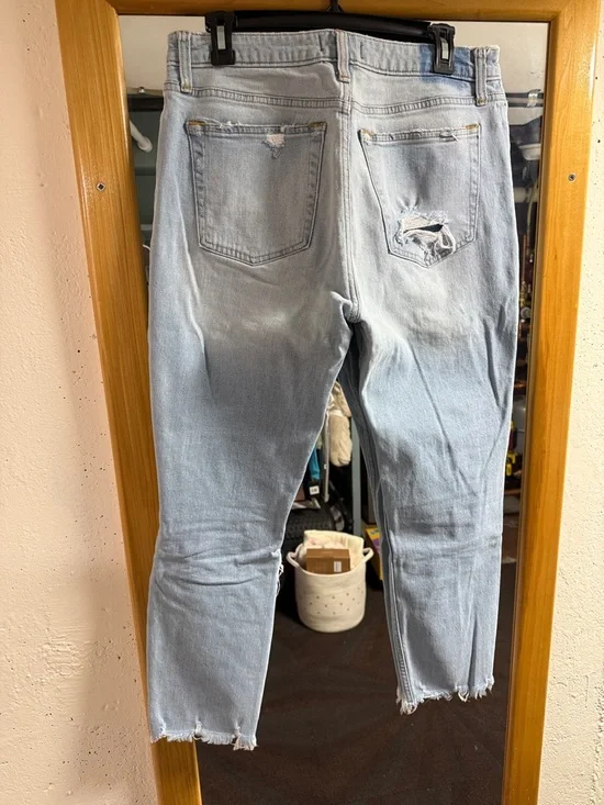 Abercrombie & Fitch Light Blue High-Rise Slim Jeans - Picture 4 of 5